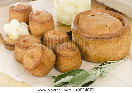 Melton Mowbray vepřové paštiky & nakládané Cibule kuchyňská