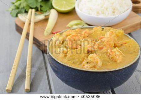 Udang Masak Lemak Nenas