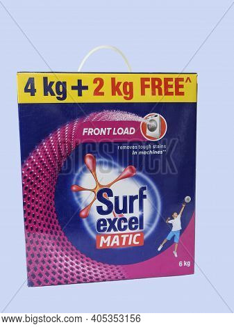 Closeup Of Surf Excel Matic Front Load Detergent Powder 6Kg Box And Pack Isolated On White Backgroun