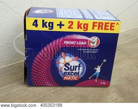 Closeup Of Surf Excel Matic Front Load Detergent Powder 6Kg Box And Pack Isolated On White Backgroun