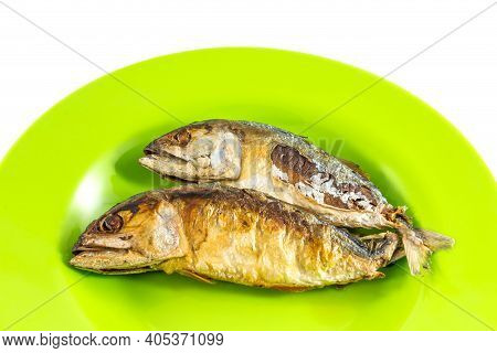 Fish Fry Side View/mackerel Fry On Green Disk