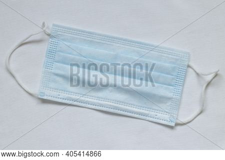 Medical Surgical Masks To Protect The Respiratory Tract From Viruses.