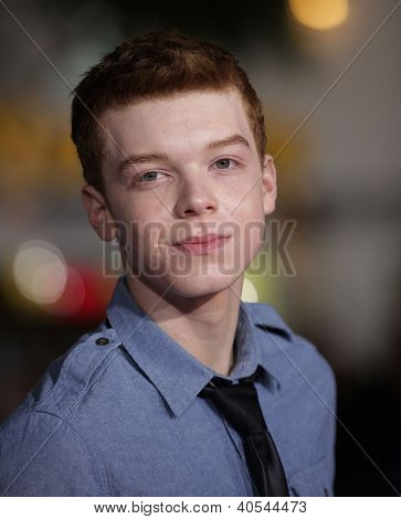 LOS ANGELES - OCT 20: Cameron Monahan přijíždí na 