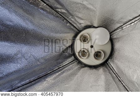 Lamp Holder For A Softbox With One Bulb. Studio Lighting Assembly Sequence. Softbox, Continuous Ligh