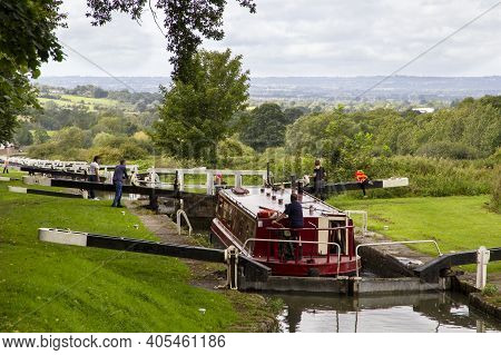 Devizes, Wiltshire, Uk, August 25 2020. Caen Hill Locks On The Kennet And Avon Canal. Devizes, Engla