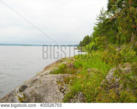 Lake In Karelia Kamenny Bereg Les Severny Veter Travel