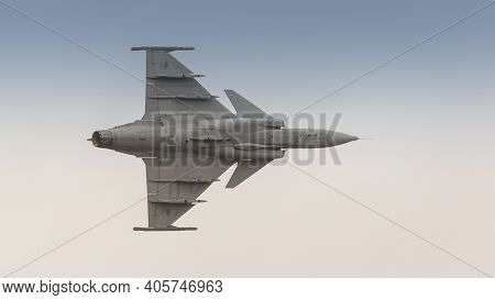 Fairford, Uk - 15th July 2017: A Sukhoi Su-27 Flanker Fighter Aircraft In Flight