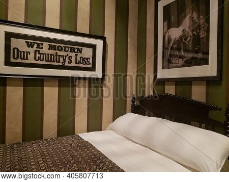 Chicago, Il April 9, 2019, The Abraham Lincoln Bed In Which He Died On Display At The Chicago Histor