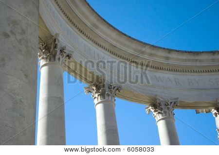Memorial Close-Up