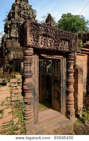 Banteay Srey Temple