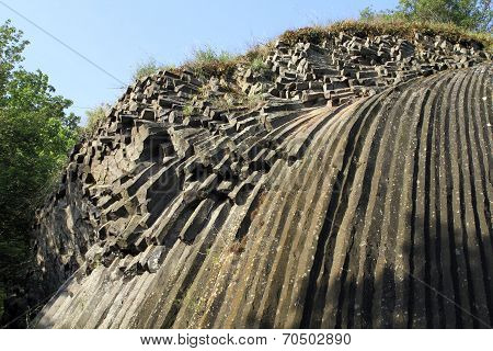 Stone Waterfall in Somoska
