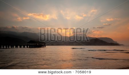 Hanalei ท่าเรือพระอาทิตย์
