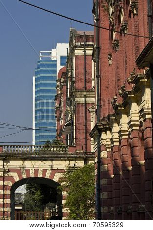 Yangon Downtown, Modernity and past