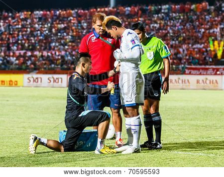 Sisaket Thailand-august 13: First Aid Team Of Ptt Rayong Fc. (black) In Action During Thai Premier L