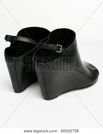 Black Slingbacks