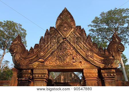 Temple Banteay Srei in Angkor
