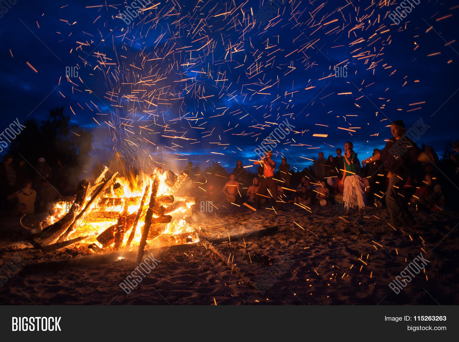 Night Campfire Image & Photo (Free Trial) | Bigstock