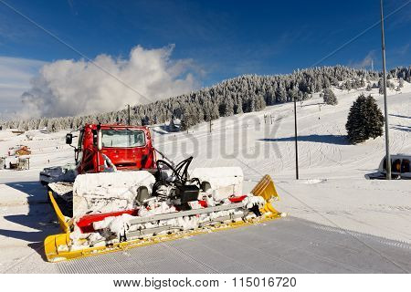 Snowcat, Machine For Snow Removal, Preparation Ski Trails