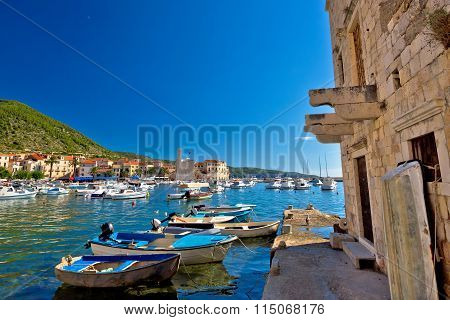 Adriatic Town Of Komiza Old Architecture