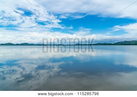 Reflex Picture Of Sea And Blue Sky At  Mangrove Forest In Kung Krabaen Bay Chathaburi Province, Thai