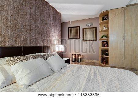 Cozy Bedroom With Oriental Accents