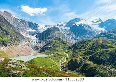 View to steingletcher and steinsee nearby sustenpass