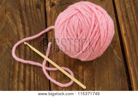 the skein of pink thread