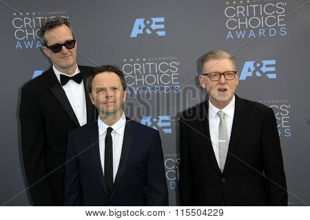 LOS ANGELES - JAN 17:  John Cameron, Noah Hawley, Warren Littlefield at the 21st Annual Critics Choice Awards at the Barker Hanger on January 17, 2016 in Santa Monica, CA