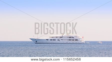 Luxury Superyacht Callisto