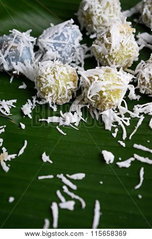 Thai Coconut Muchkins Sweet Thai Desser