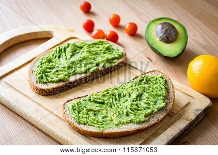 Toast with mashed avocado