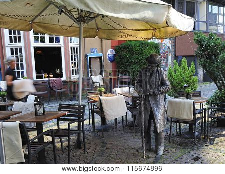 The Statue Of Heini Holtenbeen, Schnoor Quarter, Bremen, Germany