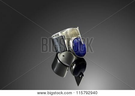 Silver Ring with lapis lazuli