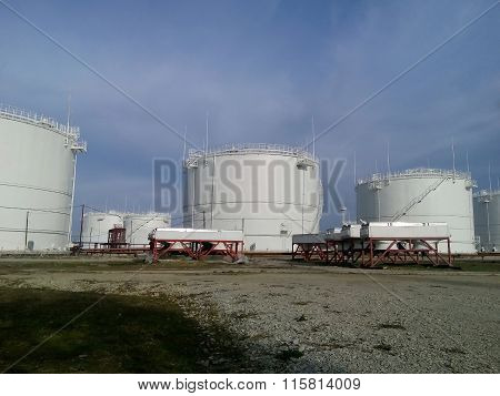 Storage Tanks For Petroleum Products