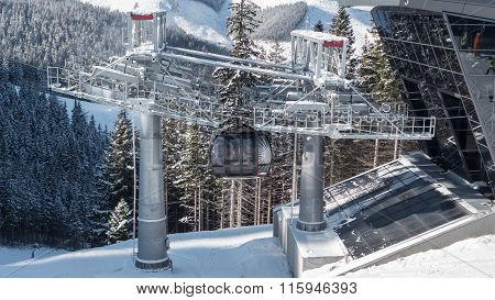 Modern cableway Funitel