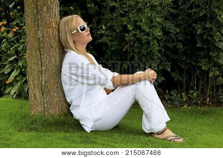 portrait of a woman with sunglasses