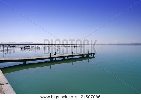 Albufera lake ahşap iskele Valencia İspanya sulak'de Akdeniz