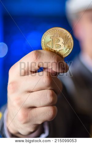 miner bitcoin cryptocurrency farm mining virtual money