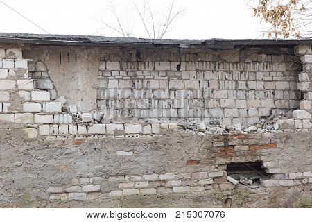 Thieves Robbers Smashed A Brick Wall.