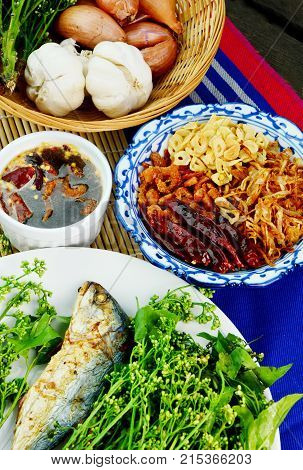 Traditional Thai Set Menu  Grilled mackerel with Neem and Sweet & Sour Tamarind Sauce