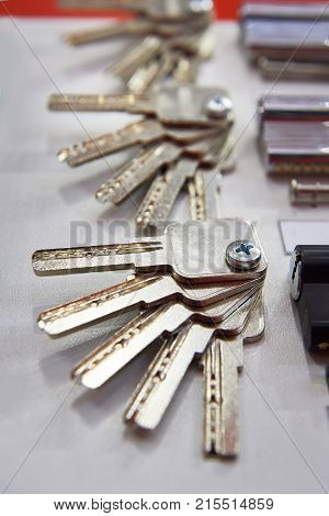 Pin Tumbler Keys For Cylinder Lock