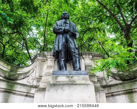 Brunel Statue In London, Hdr