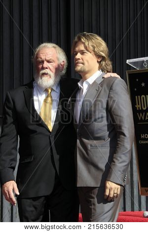 LOS ANGELES - NOV 20:  Nick Nolte, Brawley Nolte at the Nick Nolte Star Ceremony on the Hollywood Walk of Fame on November 20, 2017 in Hollywood, CA