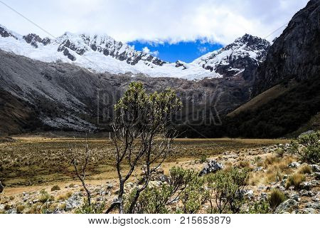 The sants cruz hike in Huascaran national park
Los andes, Peru