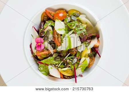 Fresh Vegetable Salad