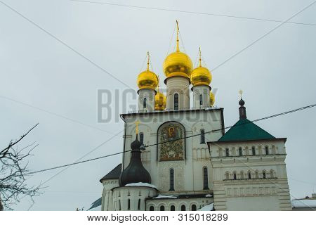 Saint-petersburg, Russia: Znamenskaya Church On Znamenskaya Square