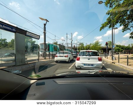 Villeneuve-la-garenne, Paris, France - Jul 15, 2018: View From The Car Over The Rer Metro Train Arri