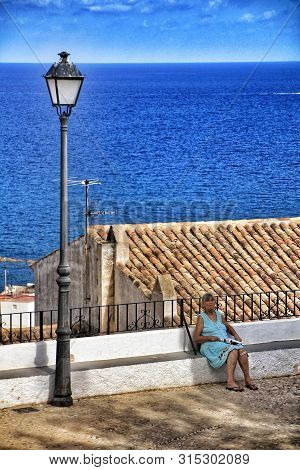 Altea, Alicante, Spain- September 19, 2018:narrow Streets And Beautiful White Facades In A Sunny Day