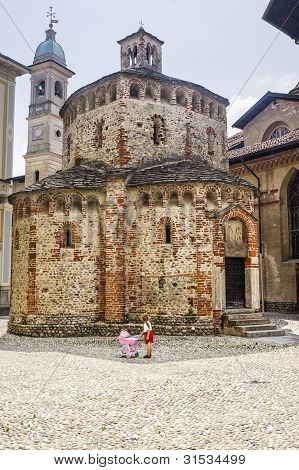 Biella - baptysterium