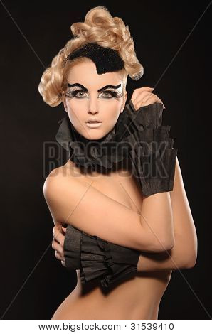 Beautiful Nude Young Image & Photo (Free Trial) | Bigstock